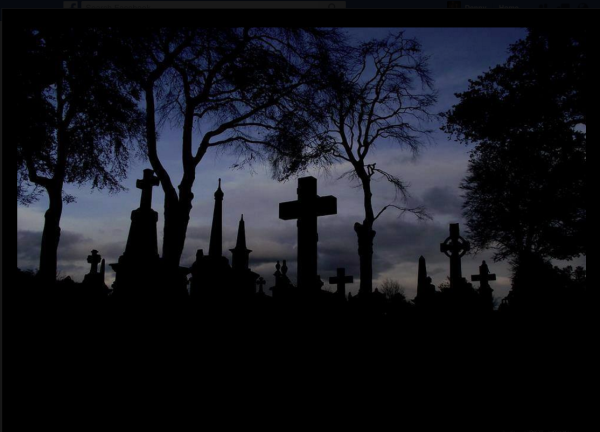 Ночное кладбище