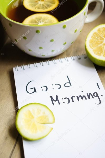 Утро и чай с лимоном с надписями