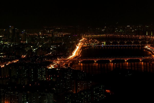 Южной кореи ночью