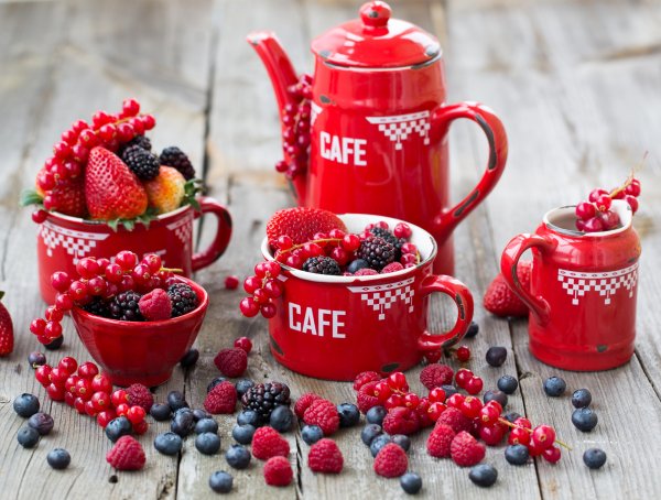 Утро кофе и ягоды