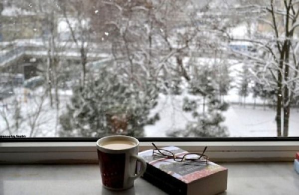 Утро кофе с окном